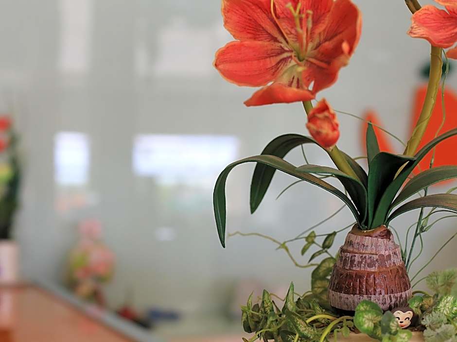 Original Orange Hotel