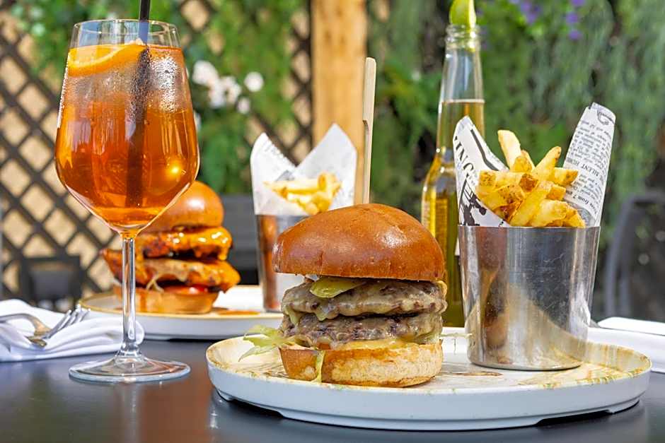 Holiday Inn Manchester-Mediacityuk By IHG