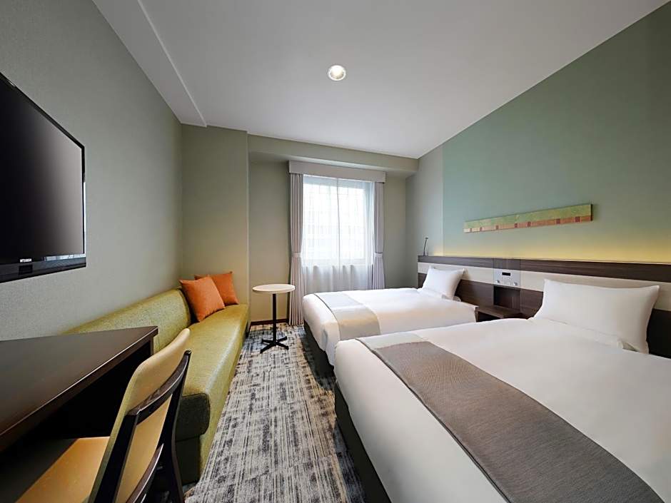 JR-East Hotel Mets Fukushima