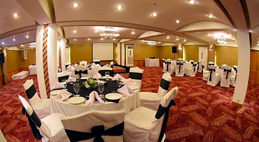 Hotel Crown Plaza Islamabad