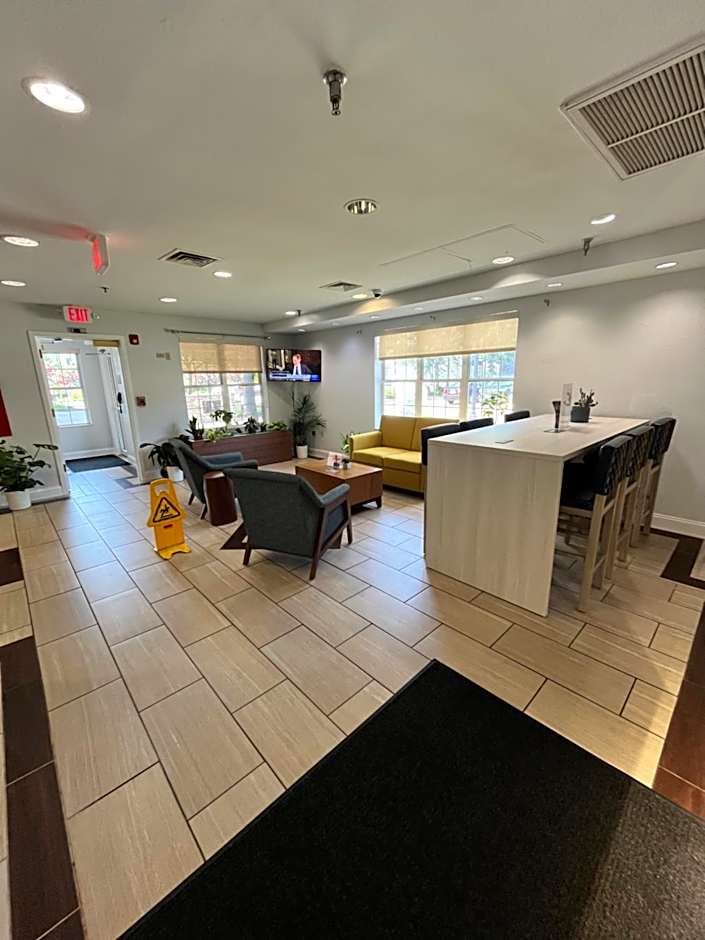 MainStay Suites Sterling near Dulles Town Center