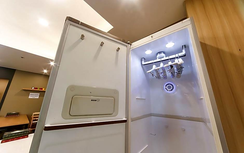 Changwon Sangnam-dong CNN Hotel