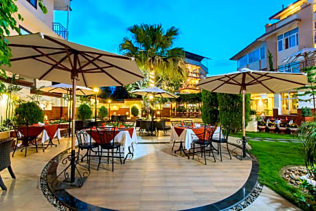 Hotel Moonlight
