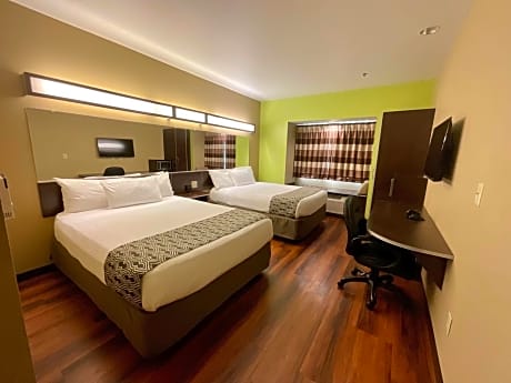 Queen Room with Two Queen Beds