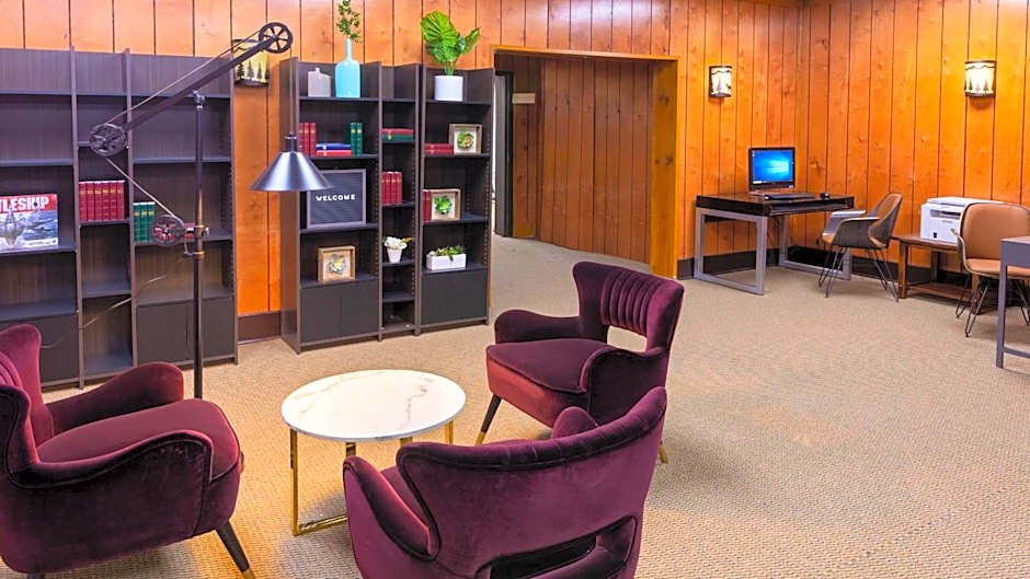 Expedition Lodge Estes Park at Rocky Mtn National Park