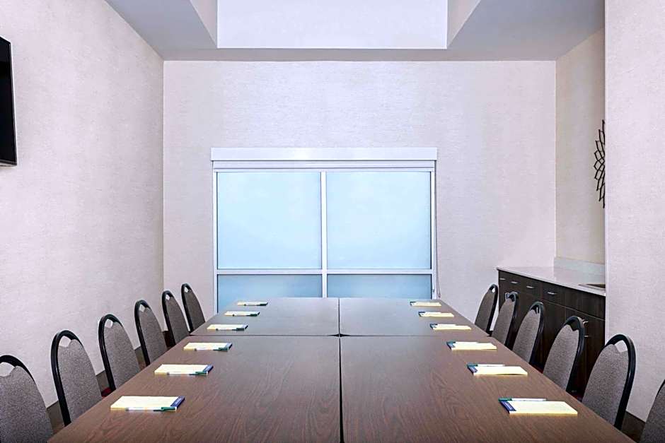 La Quinta by Wyndham Bloomington