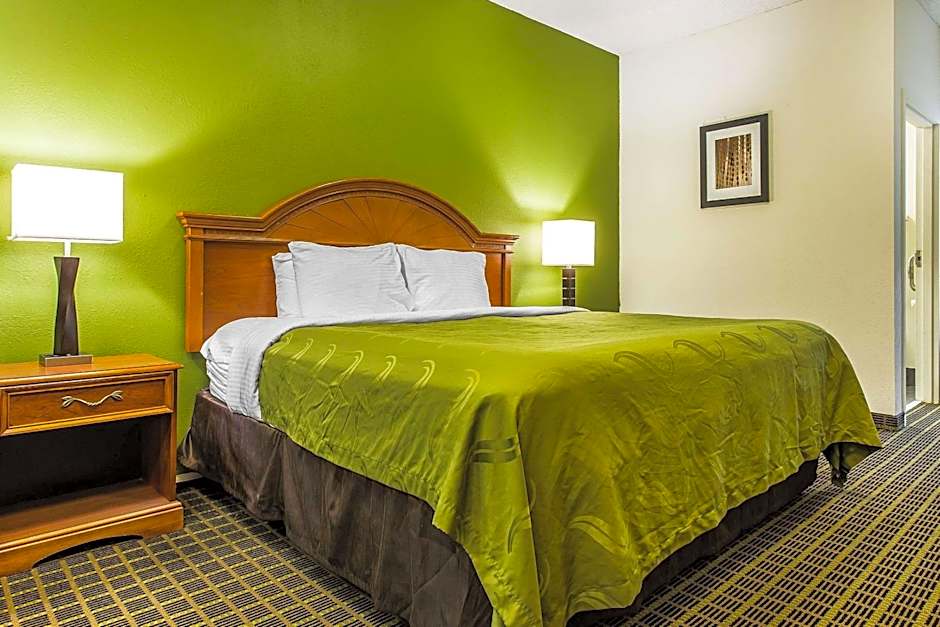 Quality Inn & Suites Orangeburg