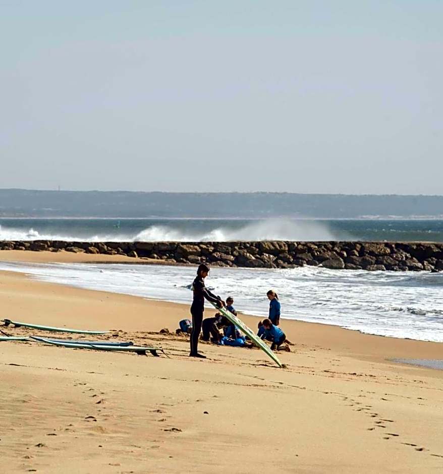 Villa Caparica Hostel