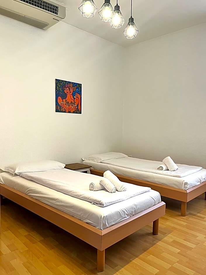 GuestHouse Lugano Center by LR