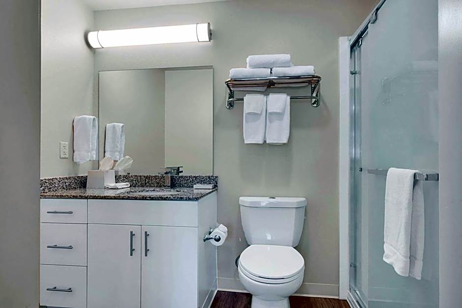 WaterWalk Extended Stay by Wyndham Charlotte - Arrowood