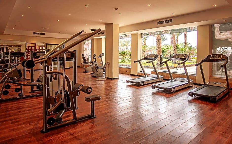 SUNRISE Riviera Resort