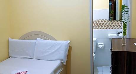 B&S Orchids suites hotel