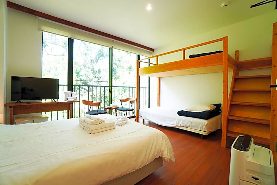 Bird Hostel