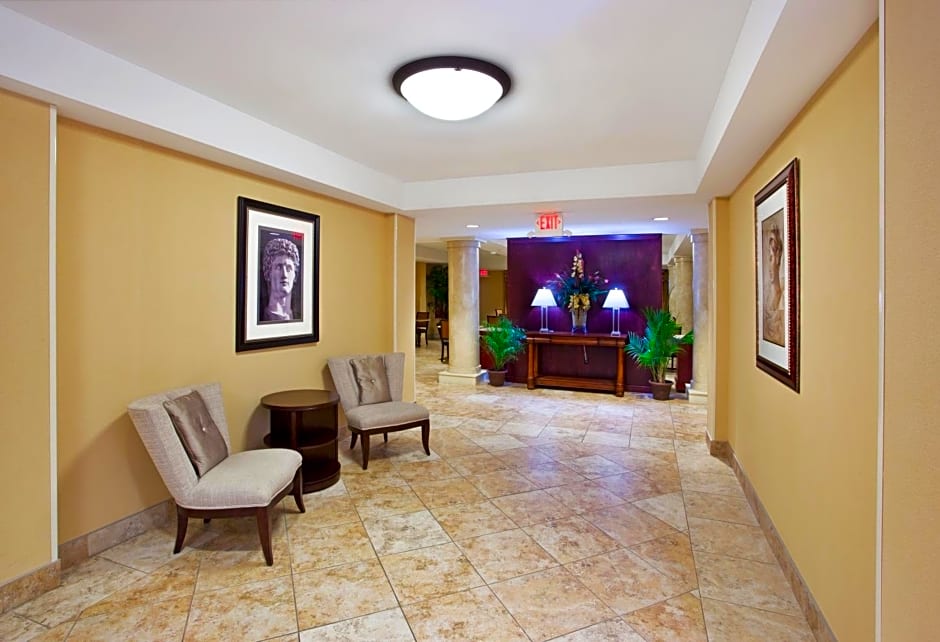 Holiday Inn Express & Suites Niagara Falls By IHG