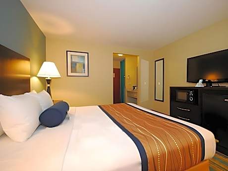 Deluxe King Bed