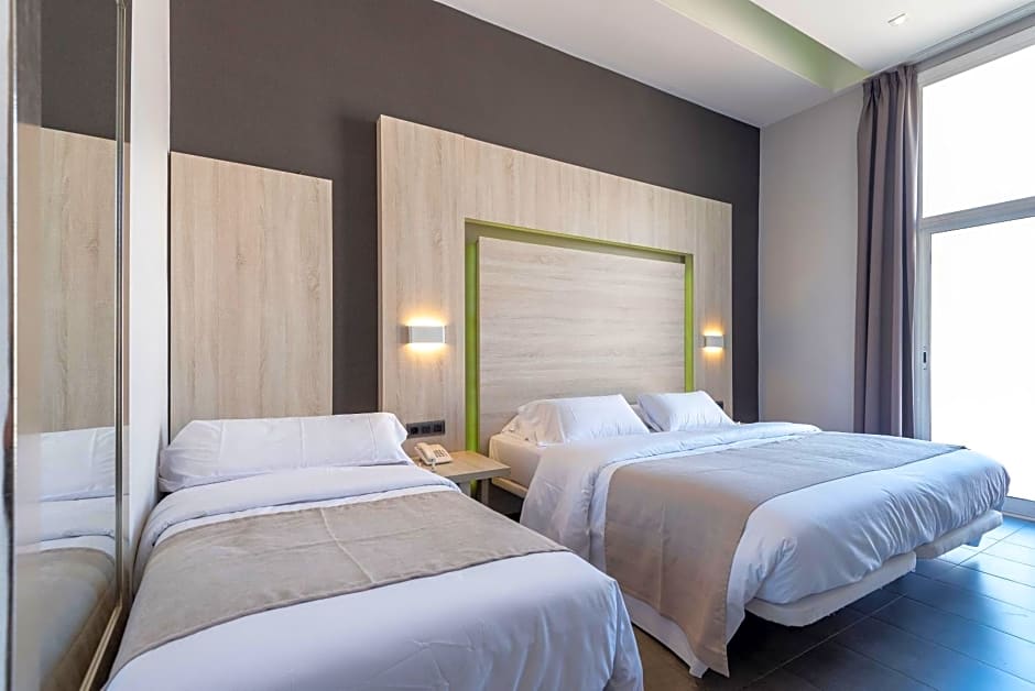 Plaza Goya Rooms