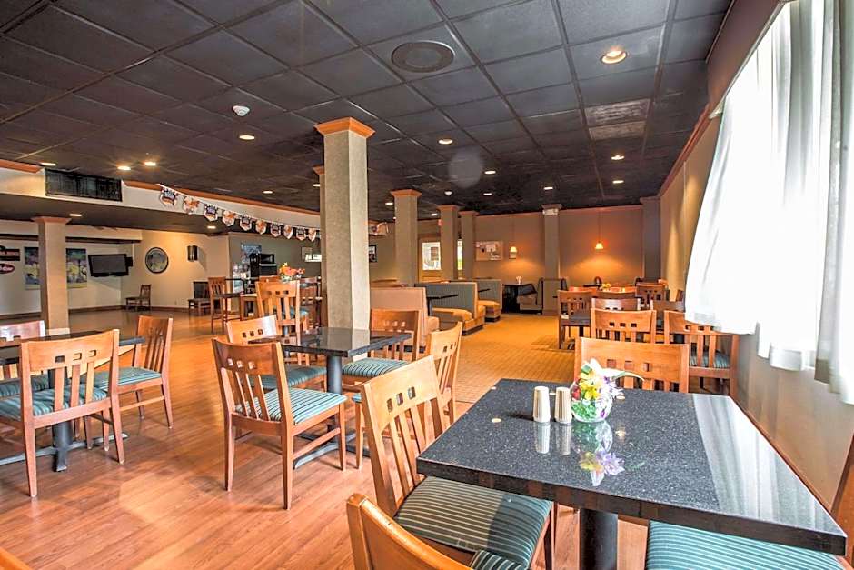 Quality Inn & Suites Hanes Mall