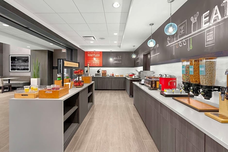 Hampton Inn By Hilton & Suites Spokane Downtown-South