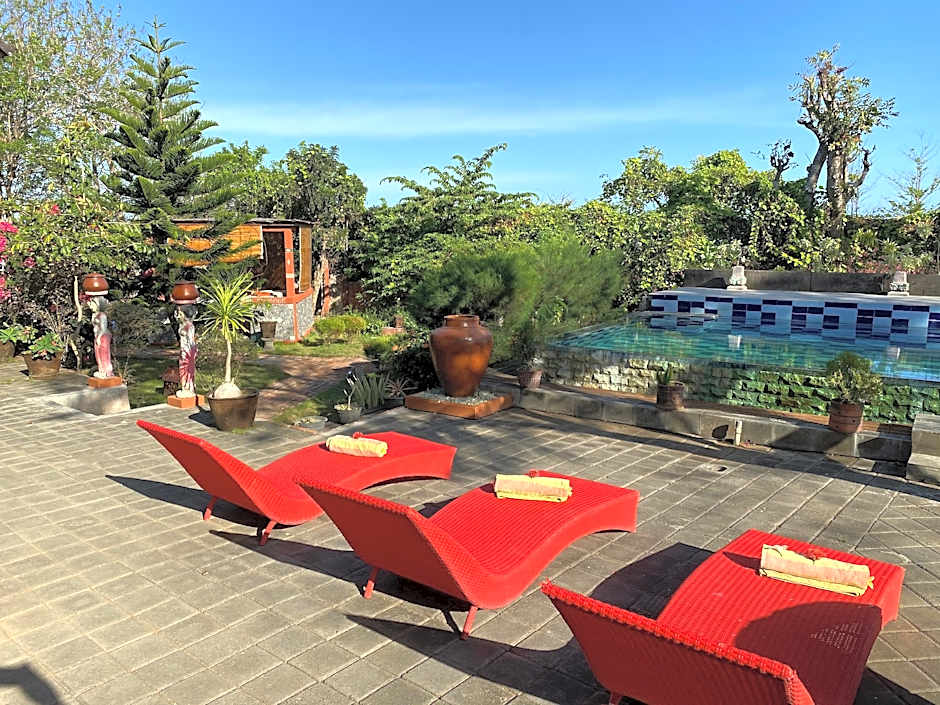 Villa Anjing 2