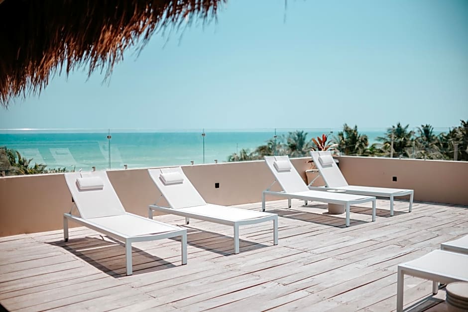 DOS MARES Barefoot Hotel