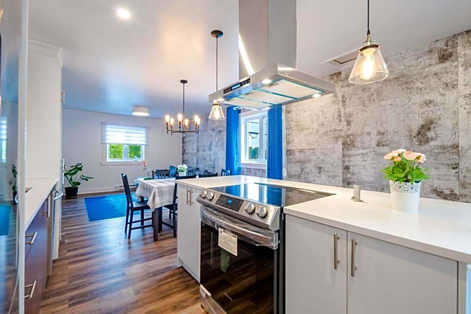 Nice River & Mountain View+4 Beds+Free parking