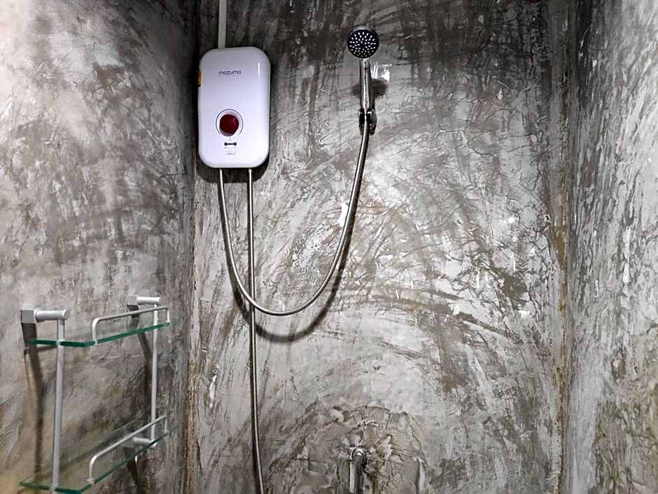 Ratch66 Huai Khwang MRT