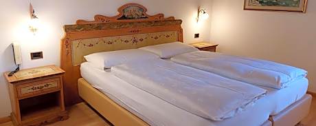 Double or Twin Room with View