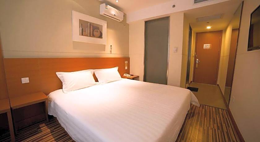 Jinjiang Inn Style Shenyang The Palace Huaiyuan Gate