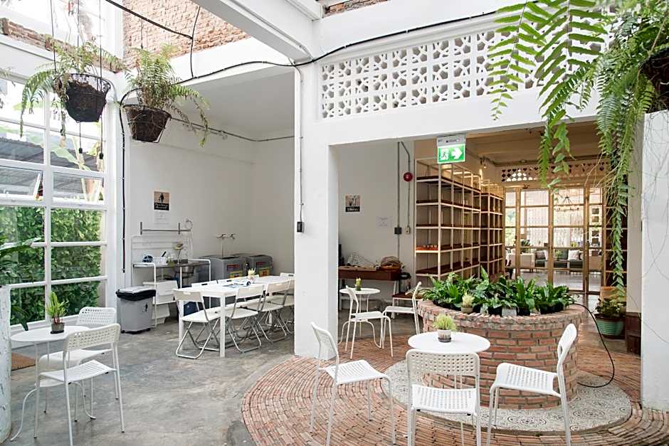 Memmoth Hostel In Lampang