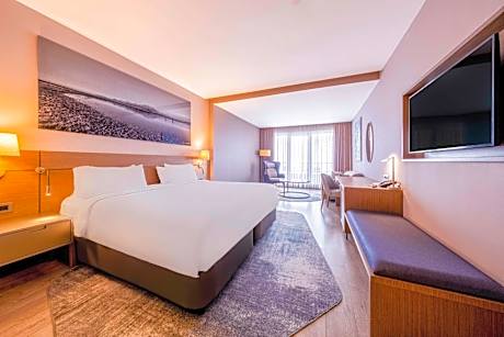 Premium Room with Balcony