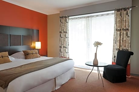 Privilege Double Room with Courtyard View with terrace or balcony