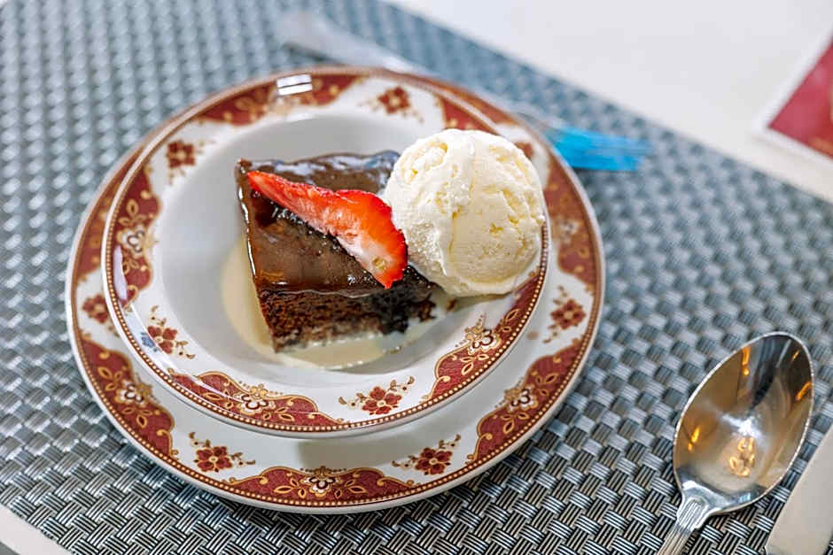 Muthu Fort William Hotel