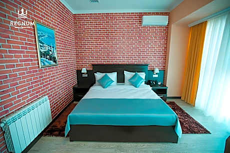 Regnum Hotel & Restaurant