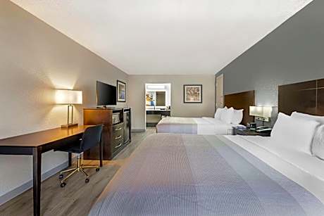 Quality Inn & Suites Live Oak I-10 Exit 283