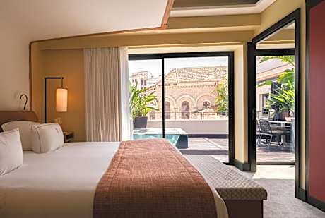 Suite with Private Terrace and Hot Tub