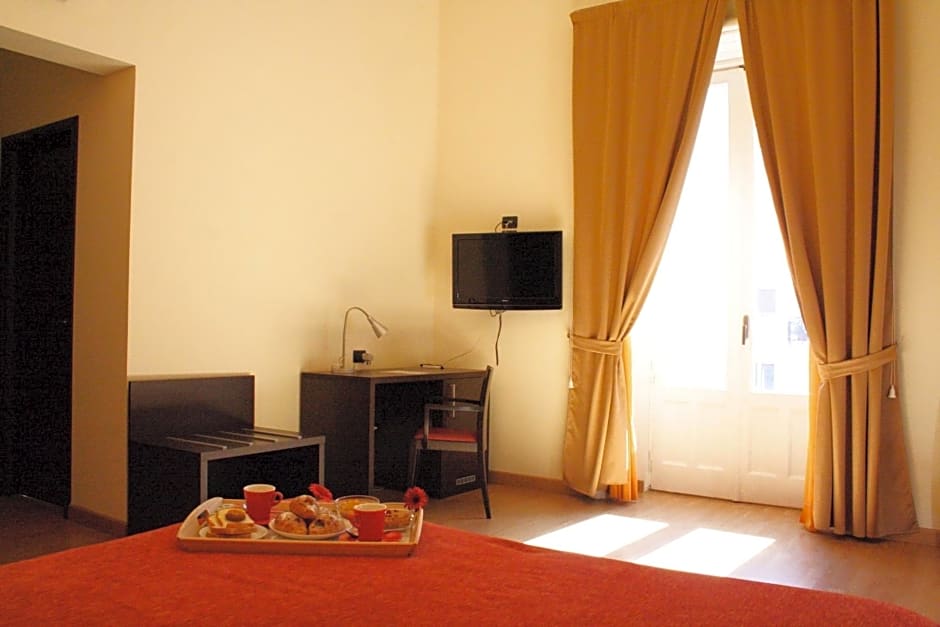 San Max Hotel
