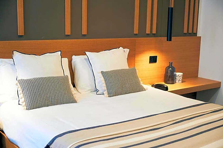 Central Lodge Hotel