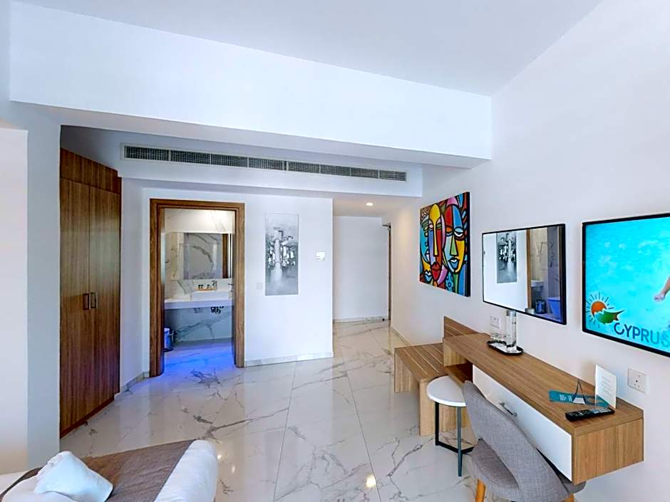 The Blue Ivy Hotel & Suites