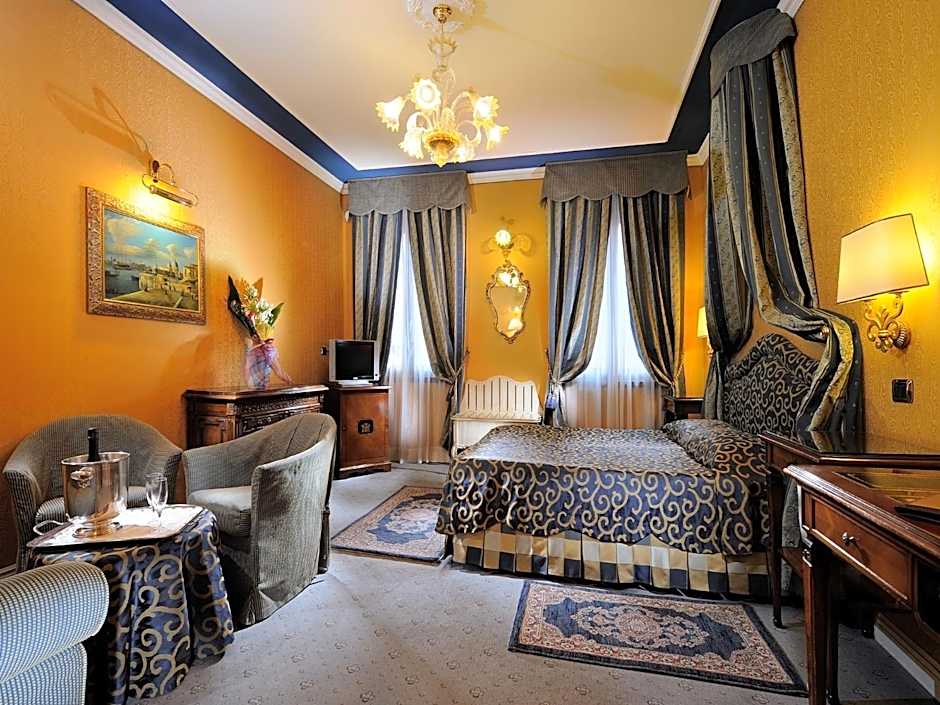 Photo 1 of 7 of Classic 1 Double Bed or 2 Beds