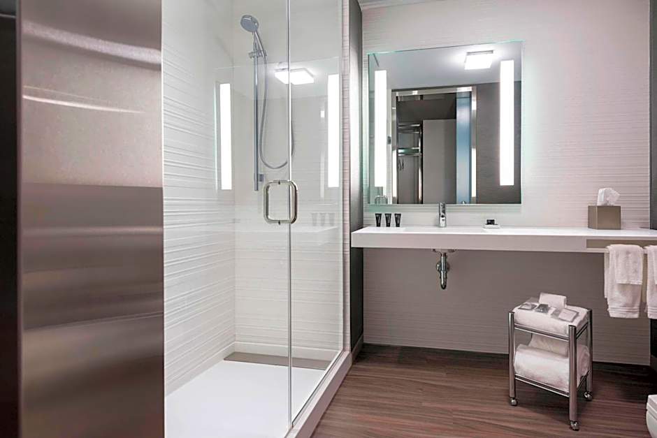 AC Hotel by Marriott Boston North