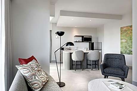 The Reserve, 2 Bedroom Presidential Suite, Bedroom 1: 1 King, Bedroom 2: 1 King, Balcony