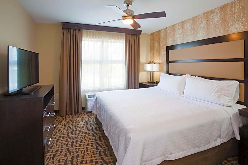 Homewood Suites By Hilton Davenport