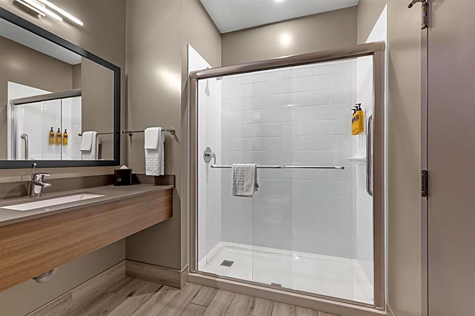 Best Western Plus Dauphin