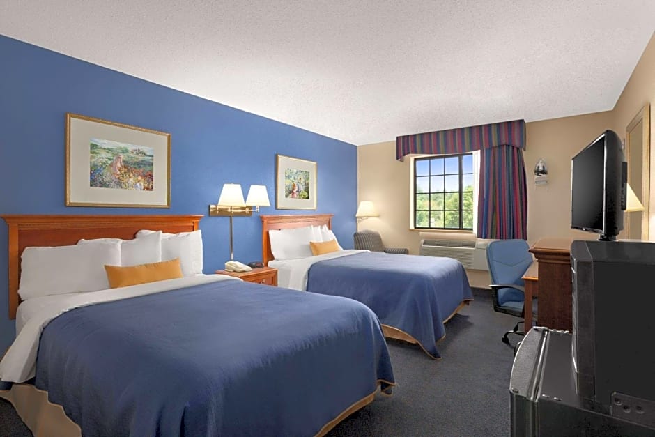 Days Inn by Wyndham Keene NH