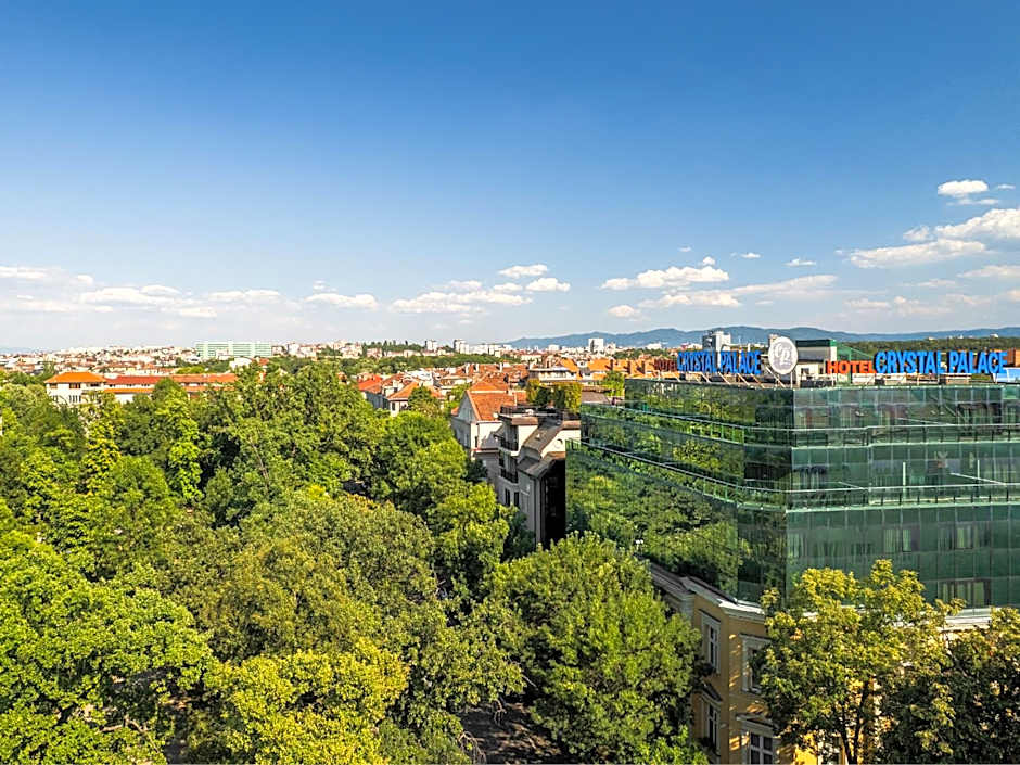 Crystal Palace Boutique Hotel