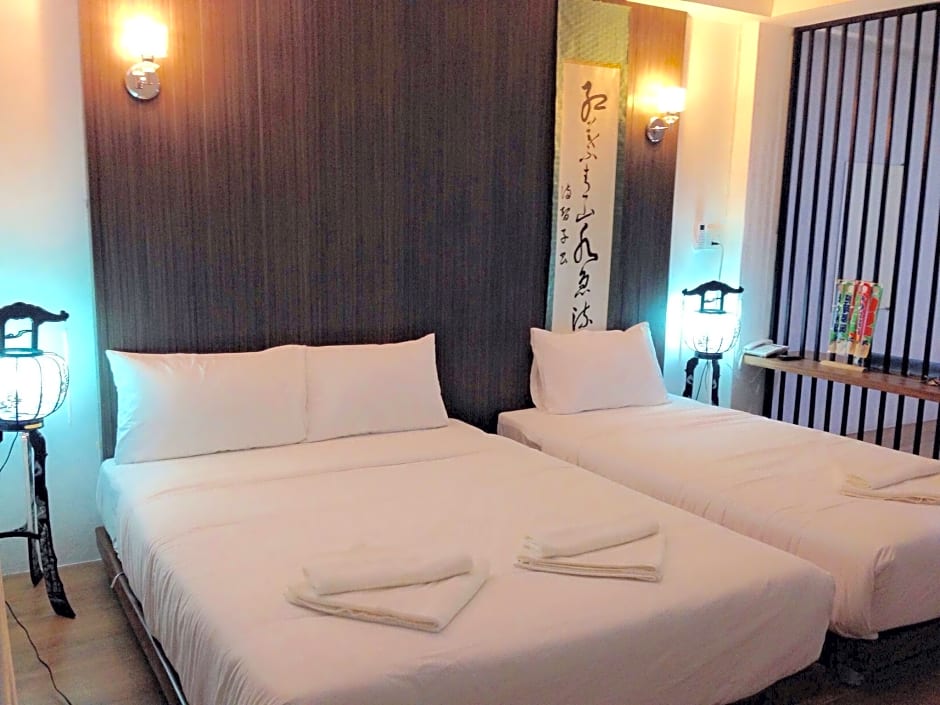 The Pride Hotel At Laemsing