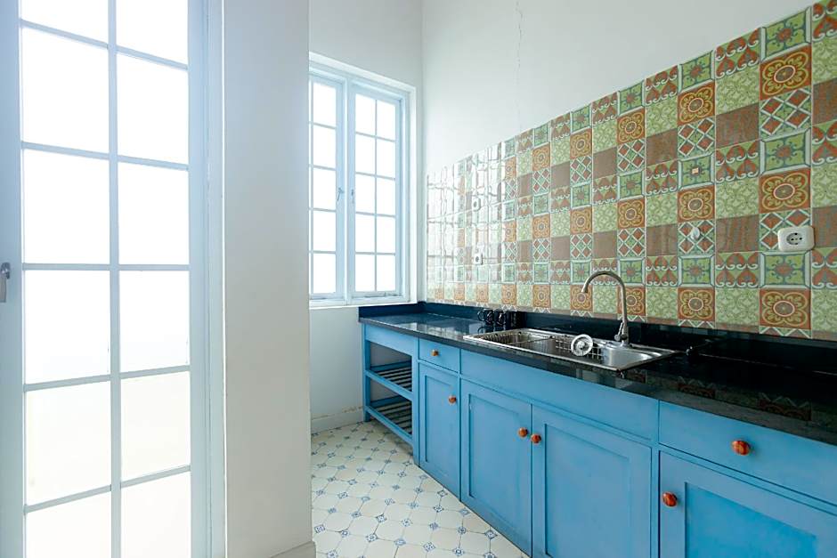 Urbanview Blessing Residence Surabaya by RedDoorz