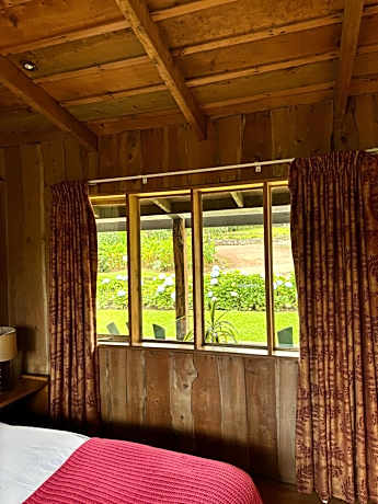 Poas Volcano Lodge