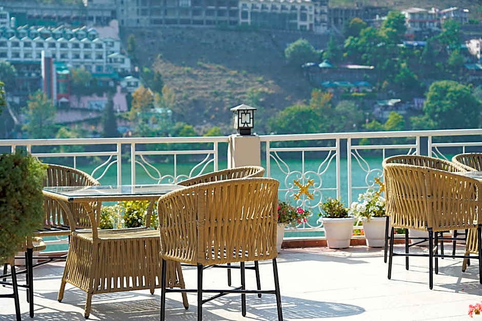 Hotel Neelesh Inn - A Luxury Lake View Hotel 20 KM From Nainital