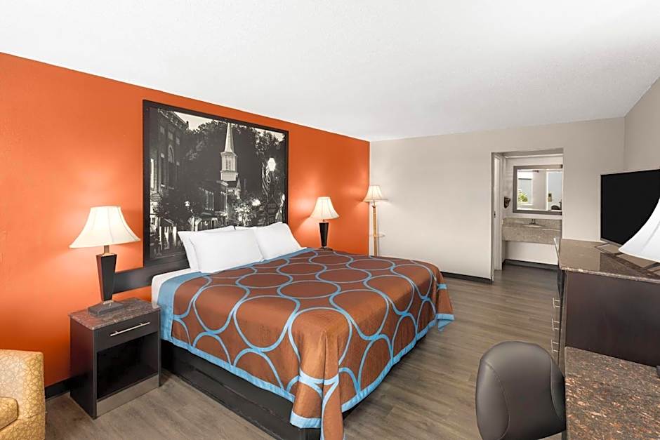 Super 8 by Wyndham Bulls Gap Greeneville Area